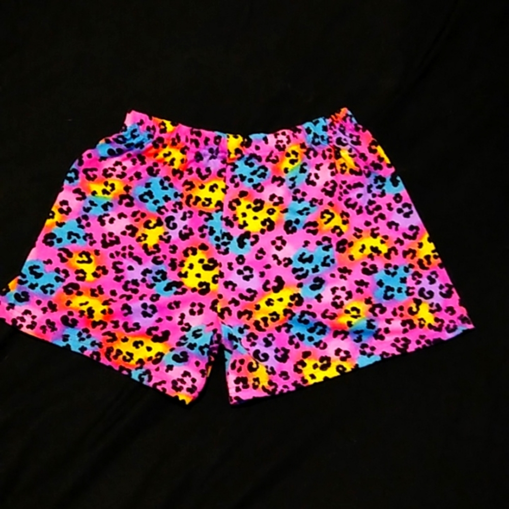 100%Cute shorts rainbow cheetah print size 7/8